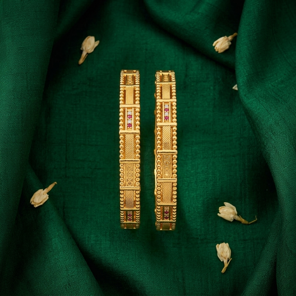 The Aurelia Antique Gold Bangle Set (Set of 2)